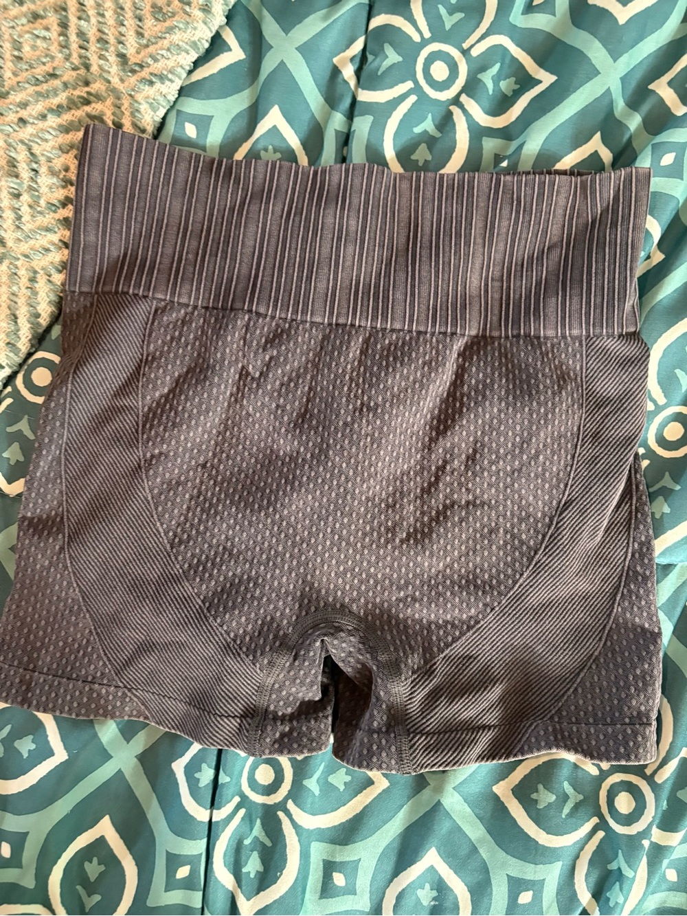 High-Rise Seamless Bike Shorts in Charcoal Gray
